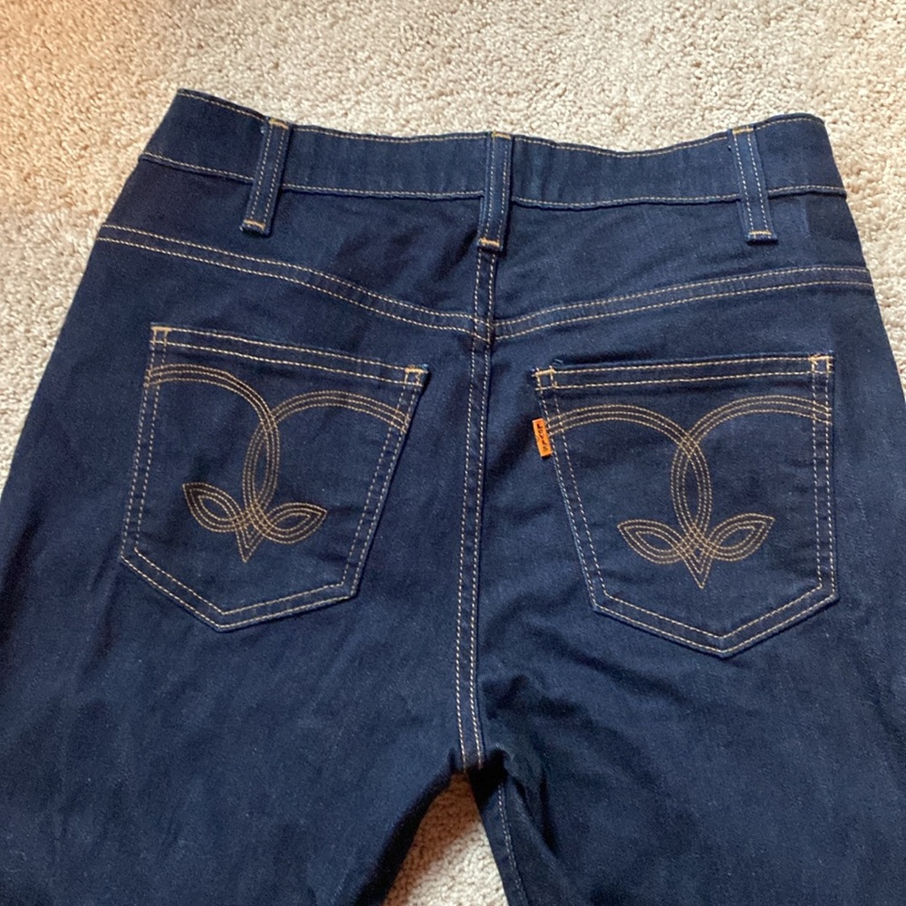 Rare find! Orange Tab Levi’s Mid rise, Bellbottom, dark wash
